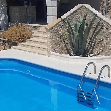 בית נופש Holiday Kunterbunt בנקובאץ